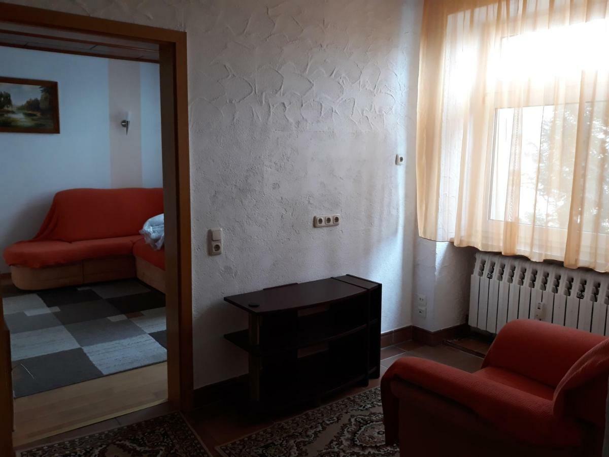 Aleksandra & Daria Erfurt Room photo